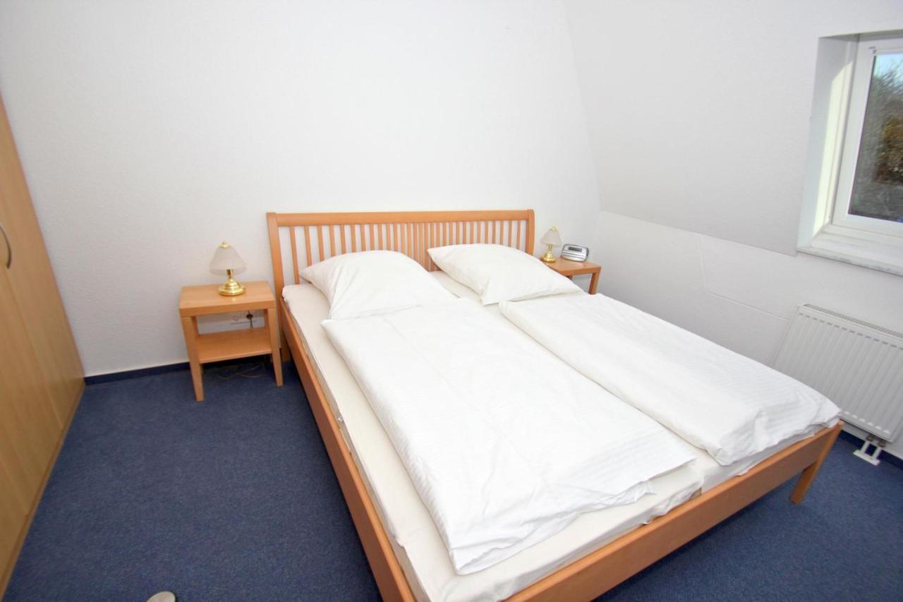 Hafennahe Ferienwohnung Mit Balkon Und Meerblick - Hafenhaeuser Wiek Wohnung 13 Wiek auf Rügen Екстериор снимка